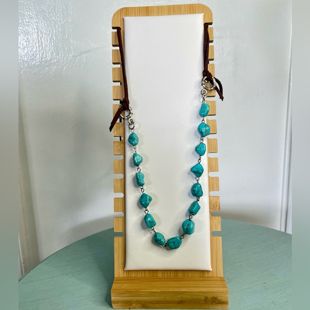 Turquoise Beaded Necklace with Feather Pendant - Picture 2 of 6